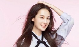 鞠婧祎秦霄贤最新爆料,揭秘娱乐圈背后的惊人真相！”